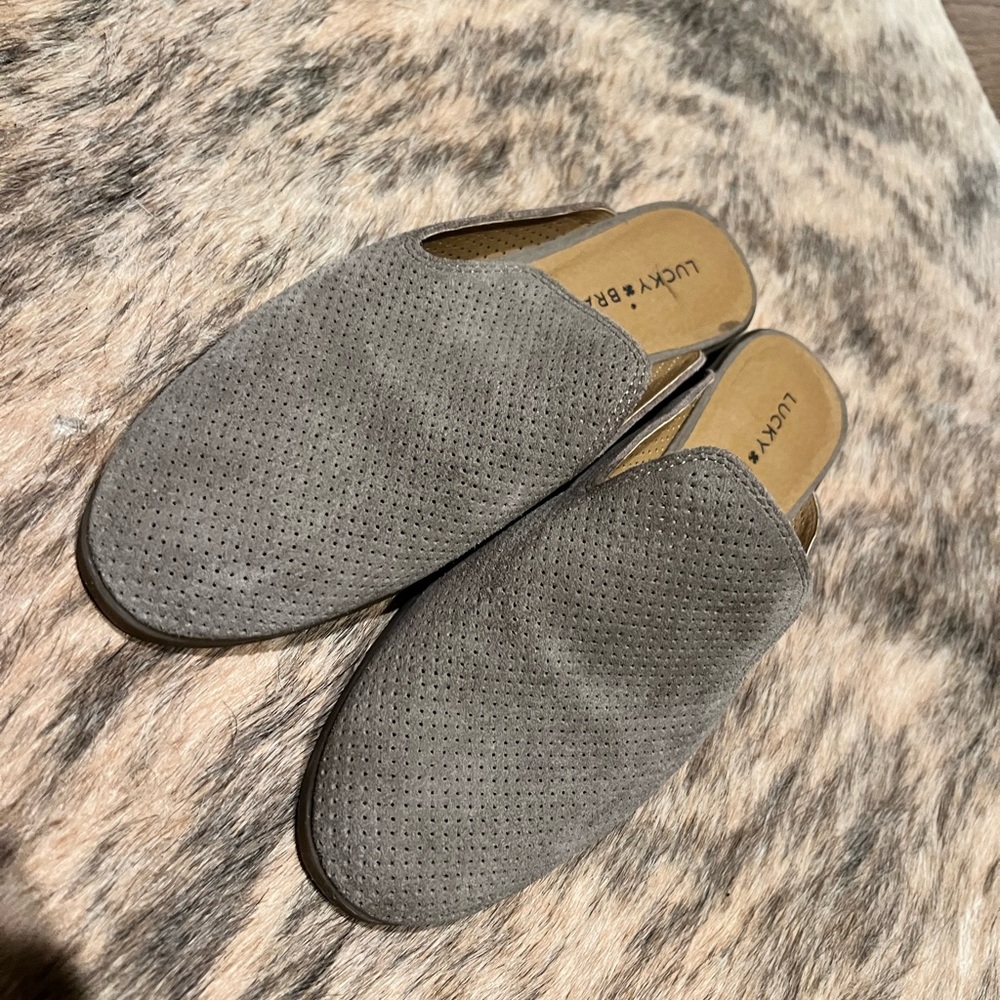 Lucky Mules